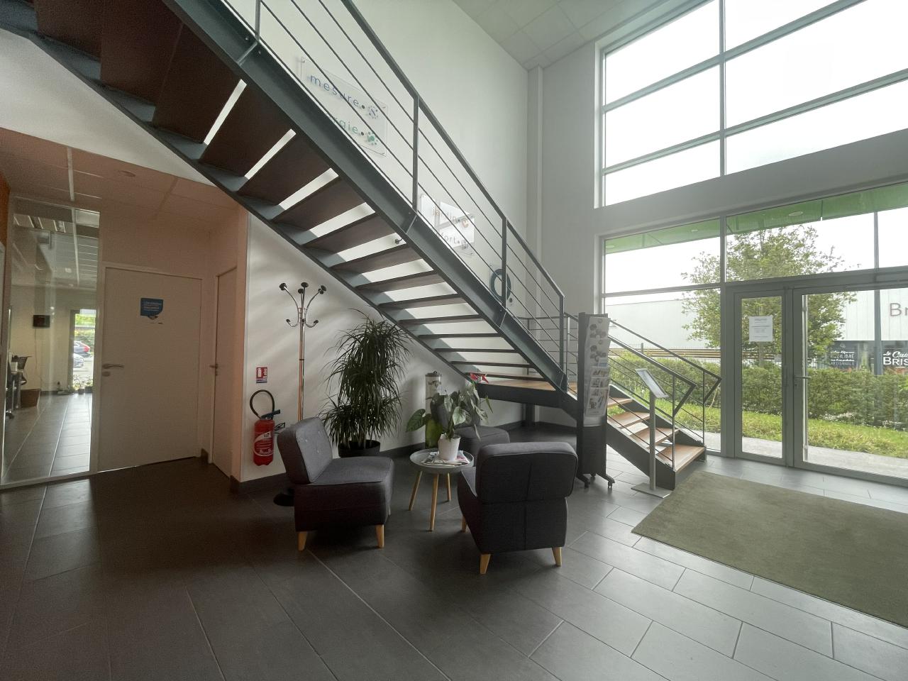 Local d'activité Sainte-Luce-sur-Loire 1592m² Vente local d'activité Sainte-Luce-sur-Loire Loire-Atlantique OVACT2532984 3